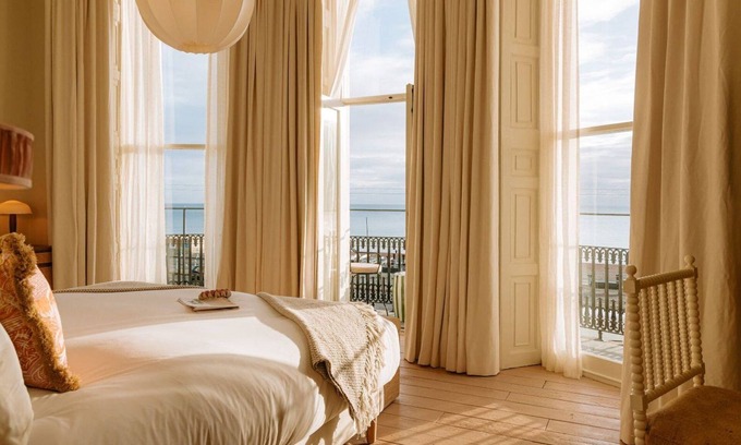 Seafront Hotel | NO. 124 Brighton