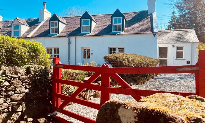 Greshornish House | No 4 old post office row Isle of Skye