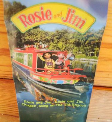 Lincoln Boat Rental | No frills narrowboat stay over experience