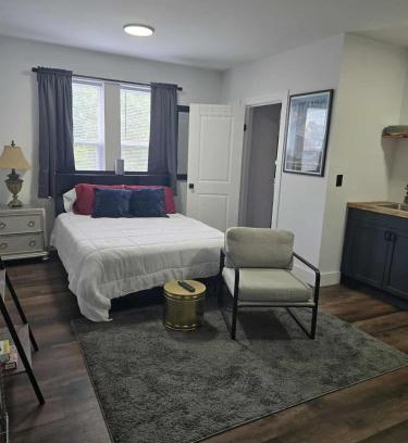 Detroit Apartment | Nomad Pad