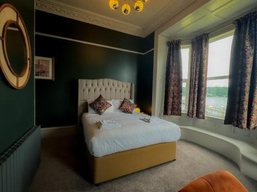 Bangor Hotel | Nomi Rooms & Restaurant