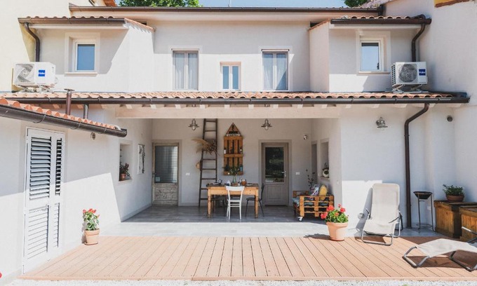 San Miniato Basso Apartment | Nonna Gina Country House