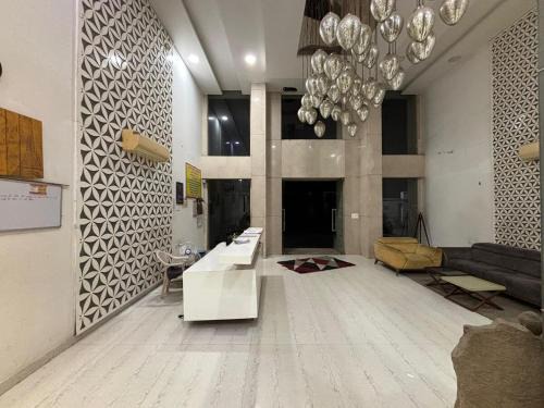 Taj Ganj Apartment | Noori