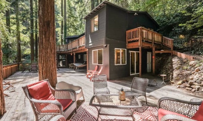 Guerneville House | Norcal Hideaway