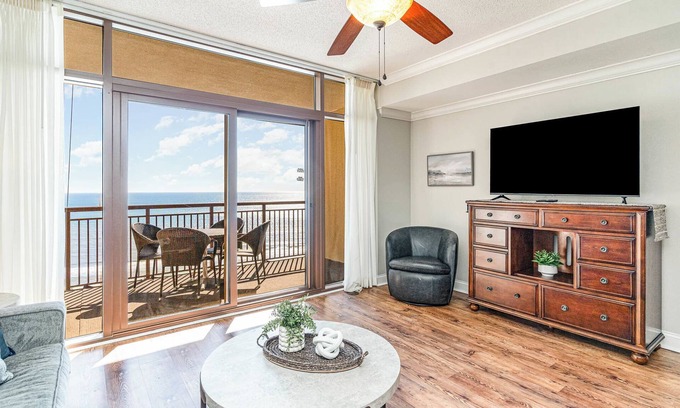 Myrtle Beach Condo | North Beach Resort! Snowbirds Welcome!