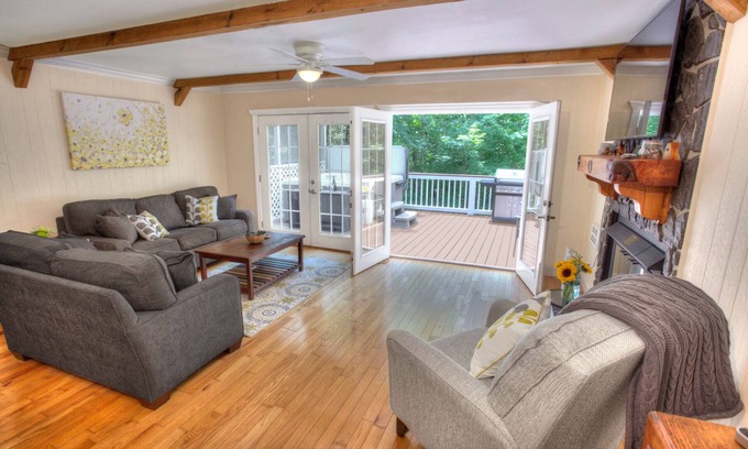Sautee Nacoochee Cottage | North Georgia Roots - Pristine Mountain Vacation Home