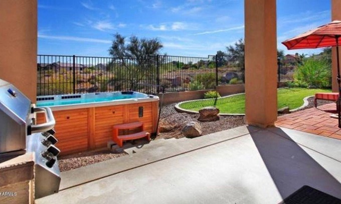 Morningside Park House | North Phoenix Hillside 4 Bdrm w/Views & Hot Tub!