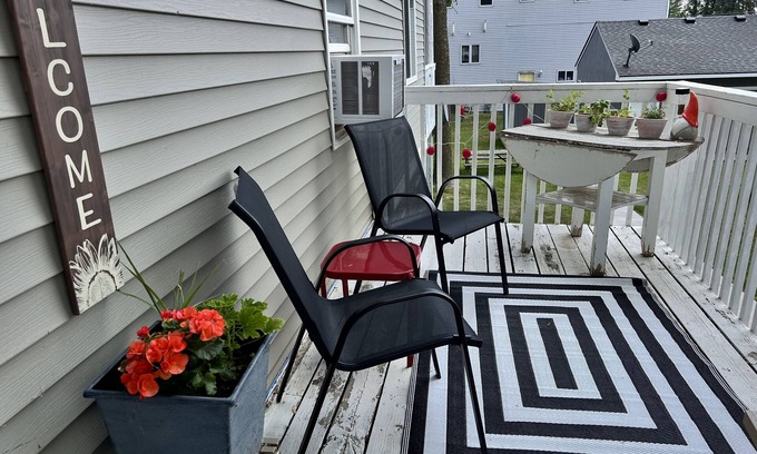 Forest Lake Condo | North Shore Nook