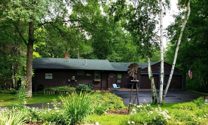Trego Cabin | Northwoods Crossing by PMH