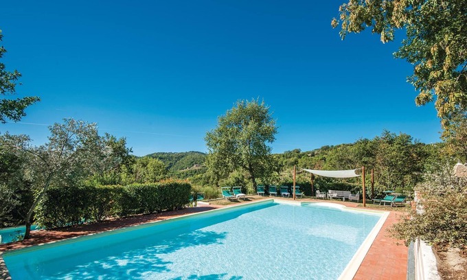 Gaiole in Chianti House | Not far from Gaiole (15 km) lies this vacation home (terraced house) in a small medieval borgo, surr