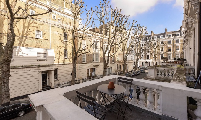 Campden Apartment | Notting Hill Studio 5 mins from Portobello Road & 10 mins from Kensington Palace