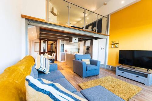 Nottingham City Centre Apartment | Nottingham Central Lace Market Apartment with Three Bedrooms and Free Parking