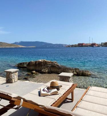 Rhodes House | NUMĒNIA Seafront Property