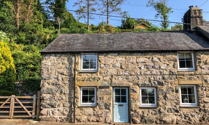 Harlech House | Nyth Bran