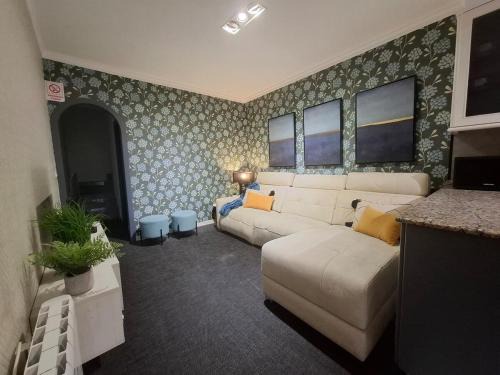 Ribadavia House | O Enxido - Vive dentro de la muralla de Ribadavia