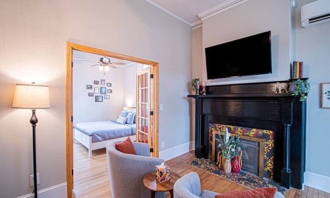 Marietta Apartment | Oak and Ember at Marietta Square
