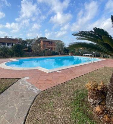 Aprilia House | Oasi di Angelica con piscina privata