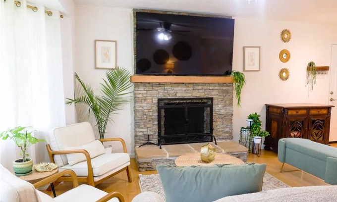 Chesapeake House | Oasis at the Creek