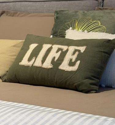 Ishem Apartment | Oasis Bay Lalzi