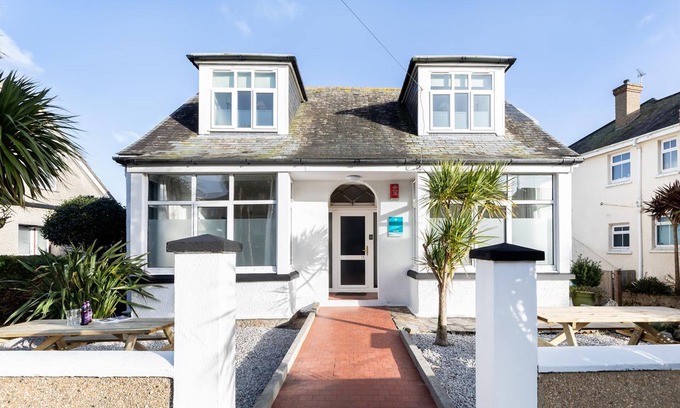 Falmouth House | Oasis House