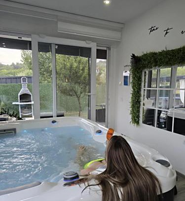 Petrovaradin House | Oaza Spa Fruska Gora