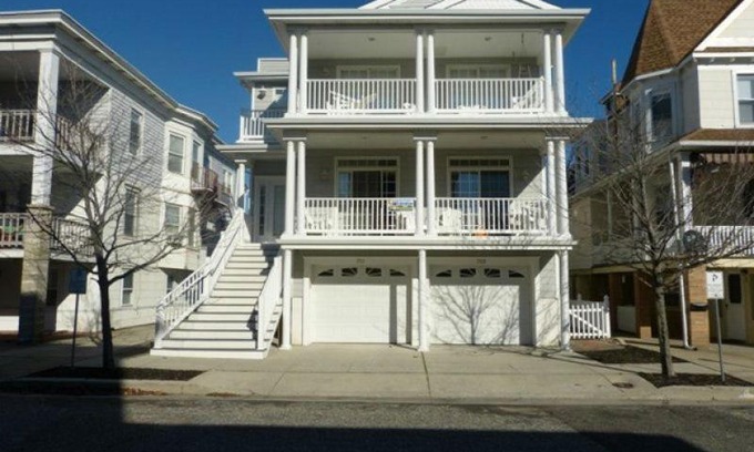 North End Apartment | OC709 Moorlyn Terrace-1