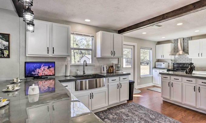 Ocala House | Ocala Equestrian Escape w/ Private Pasture!