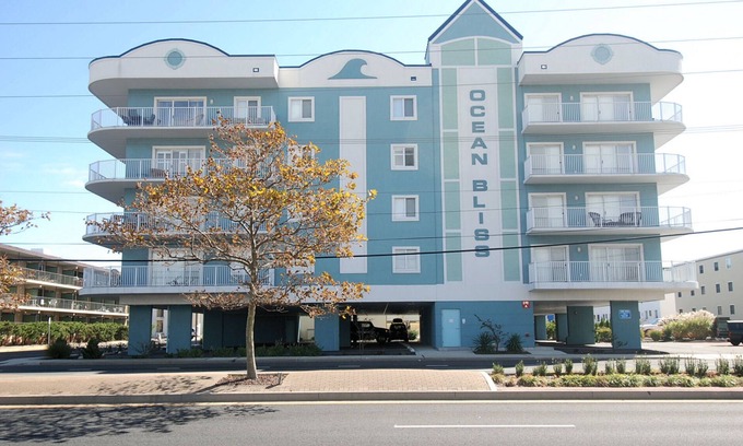 Midtown Ocean City Condo | Ocean Bliss 301 - Beautifully Updated - Only 1 Block from the Beach