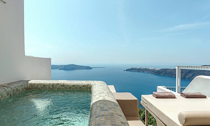 Imerovigli Villa | Ocean Caldera View Villa