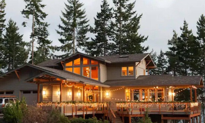 Port Angeles House | Ocean Cove Retreat