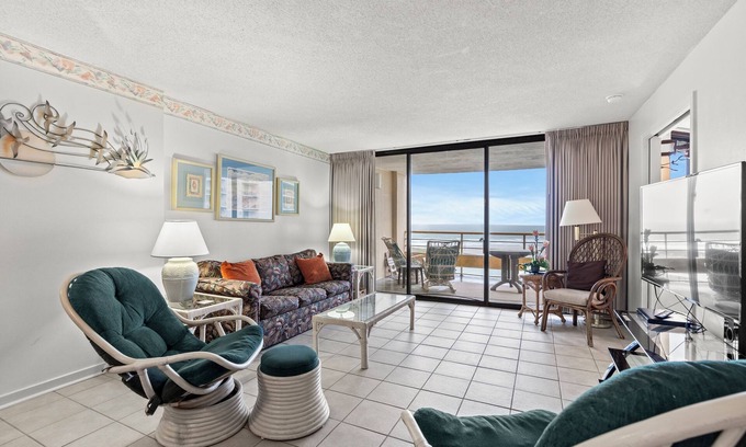 Briarcliffe Acres Condo | Ocean Creek North G5-2BR/2BA Oceanfront condo in Windy Hill