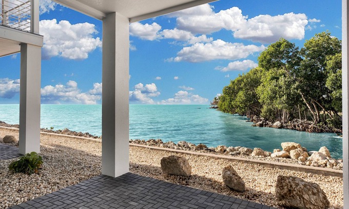 Islamorada Resort | Ocean front home has 2 bedrooms, 2 baths and amazing ocean views.