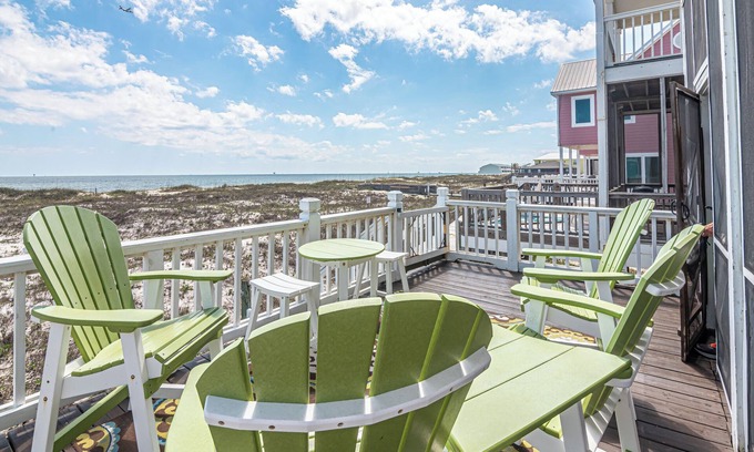 Fort Morgan House | Ocean Gulf front Luxury w/Community Pool - Relaxing Retreat, great family rental