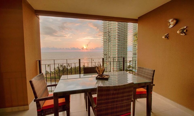 South Hotel Zone Condo | Ocean & Mtn View Condo | Pools, Gym, Two Balconies