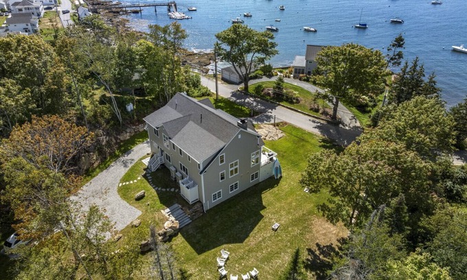 East Boothbay Apartment | Ocean Point Luxury on Shore Road