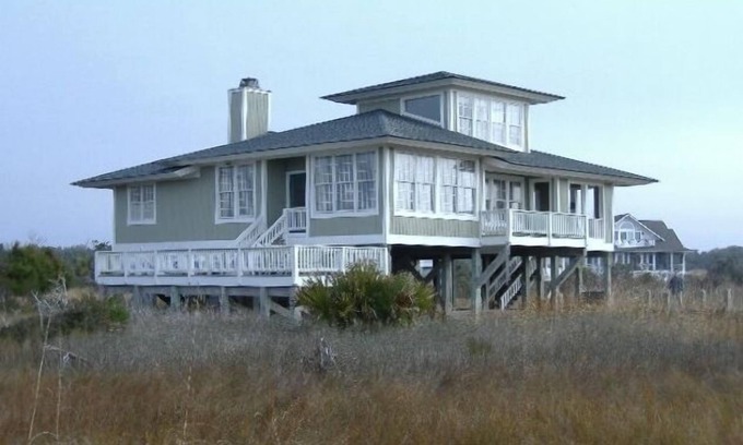 Bald Head Island House | Ocean View, 3 Bedrooms, Loft, 4 Baths, 2 Carts, BHI Club Avail