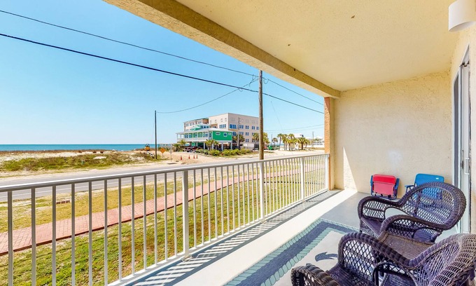 Mexico Beach Condo | Ocean view condo with central AC, WiFi, washer/dryer, access to pool, hot tub