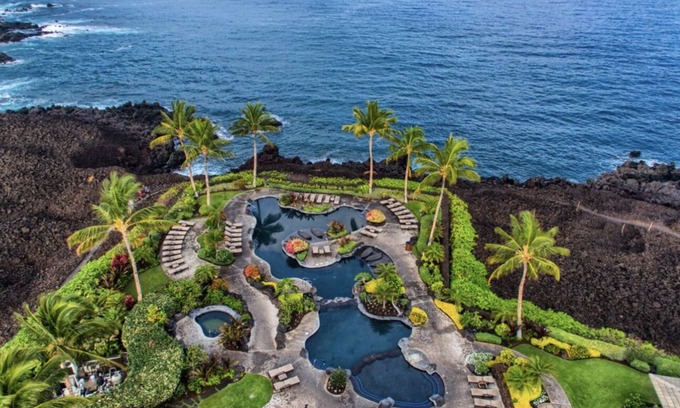Waikoloa Condo | Ocean views with private restaurant and pool bar. Last minute specials.