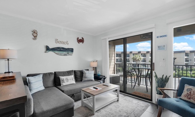 Folly Field Condo | Ocean Villa A205 - Romantic Beachfront Getaway