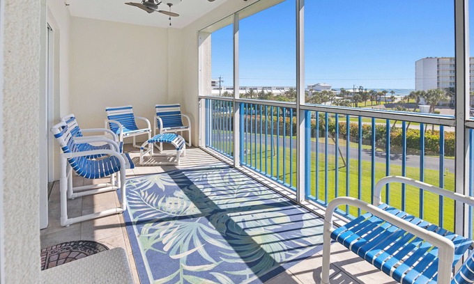 New Smyrna Beach Condo | Ocean Walk- Building 3- 3bdrm/2bath