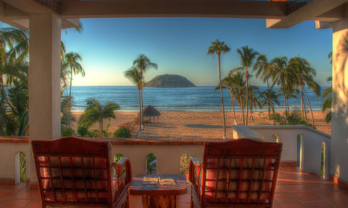 Rincon de Guayabitos Apartment | Oceanfront Penthouse with exclusive beach