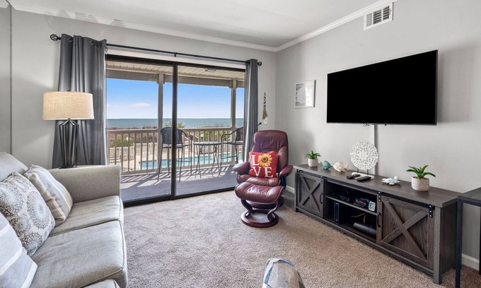 Cherry Grove Beach Condo | Oceanfront 2BR/2BA condo with balcony, pool, WiFi, & full kitchen. No pets/smoking
