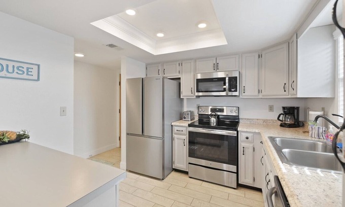 St. Augustine Beach Condo | Oceanfront condo with beautiful ocean view and screened patio- SO 4