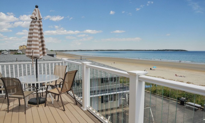 Old Orchard Beach Condo | Oceanfront Condo 1 mile from the pier, 3rd Floor; built in 2013