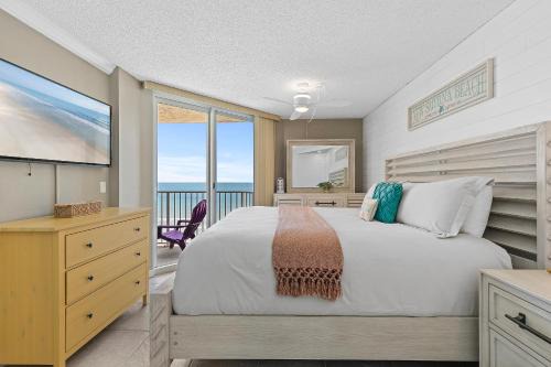 New Smyrna Beach House | Oceanfront Condo at Oceania Beach Club - Pool, Balcony, Sleeps 6, Walk to Flagler Ave!
