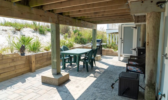 North Beach Haven House | Oceanfront LBI Beach House, Sleeps 12+, Private Access To Beach