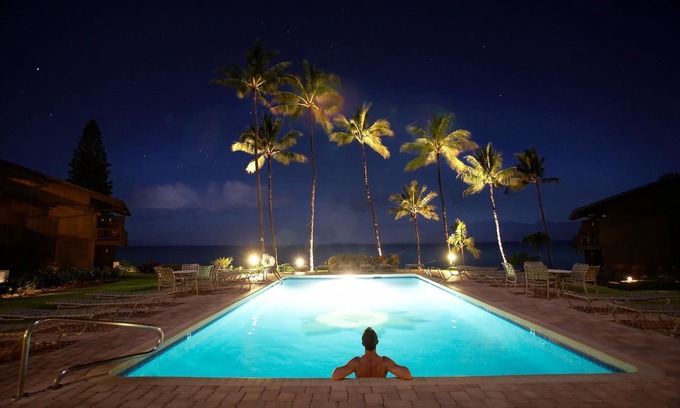 Kahana Condo | 🌊 Oceanfront Sea Turtle Paradise Newly Remodeled $7.5M Maui Gem Near Kaanapali