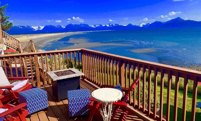 Homer Condo | Oceanfront Two bedroom Condominium
