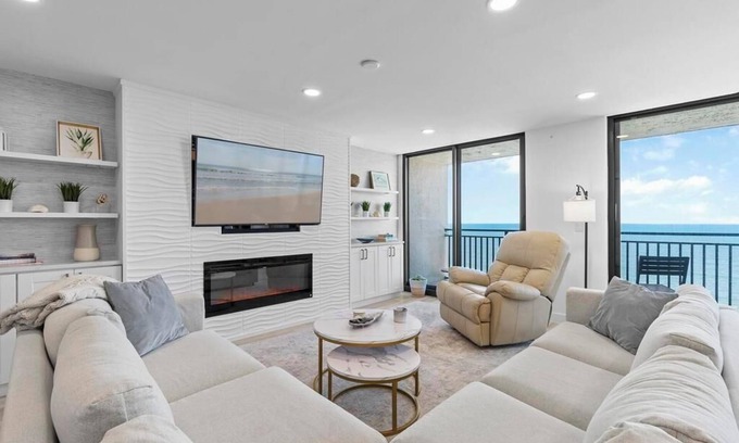 New Smyrna Beach Condo | 🌑🌊Oceanfront with Incredible Views | Great Amenities | Moontide B707🌊🌑