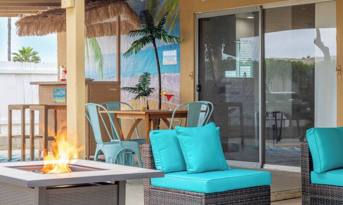 North Valley House | Oceanside Beach House